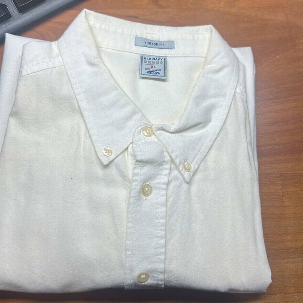 Old Navy Vintage Fit XL Button Down Shirt Off White